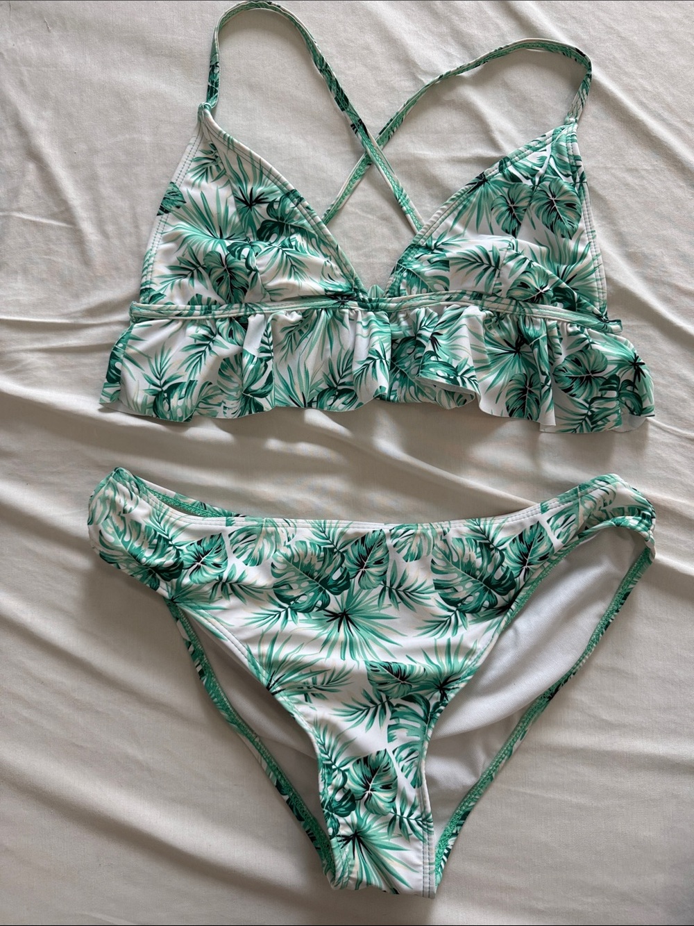 Green Tropical Leaf Ruffle Bikini Set